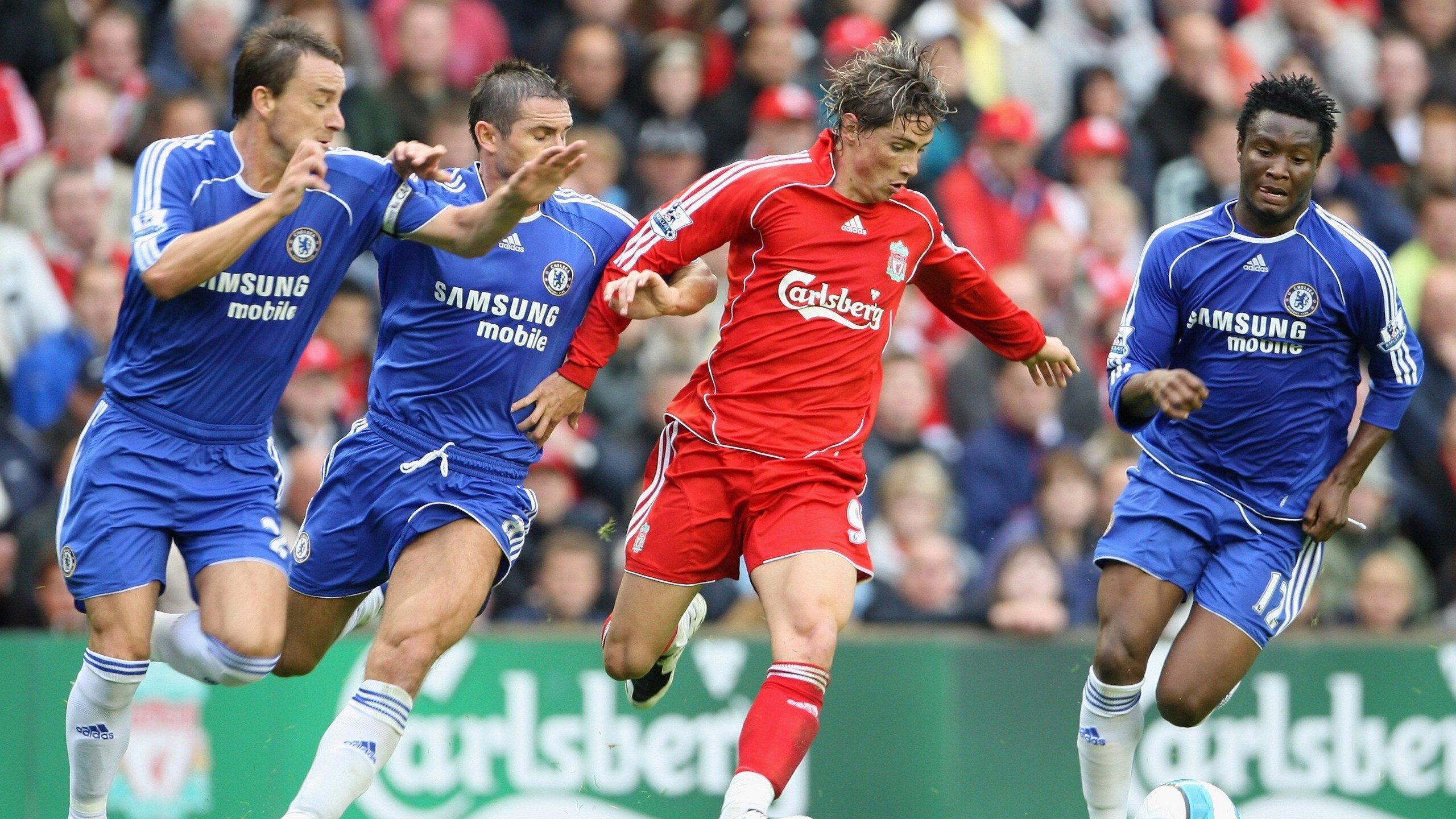 多库自比梅西引热议，是自信过度还是足坛新星的觉醒？